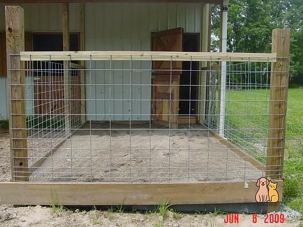 The Cattle Panel Garden Dog Run