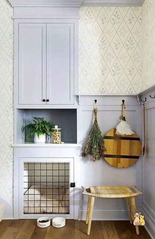 The Closet Nook Crate