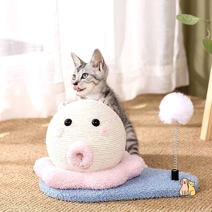 The Cloud Nine Hammock Scratcher
