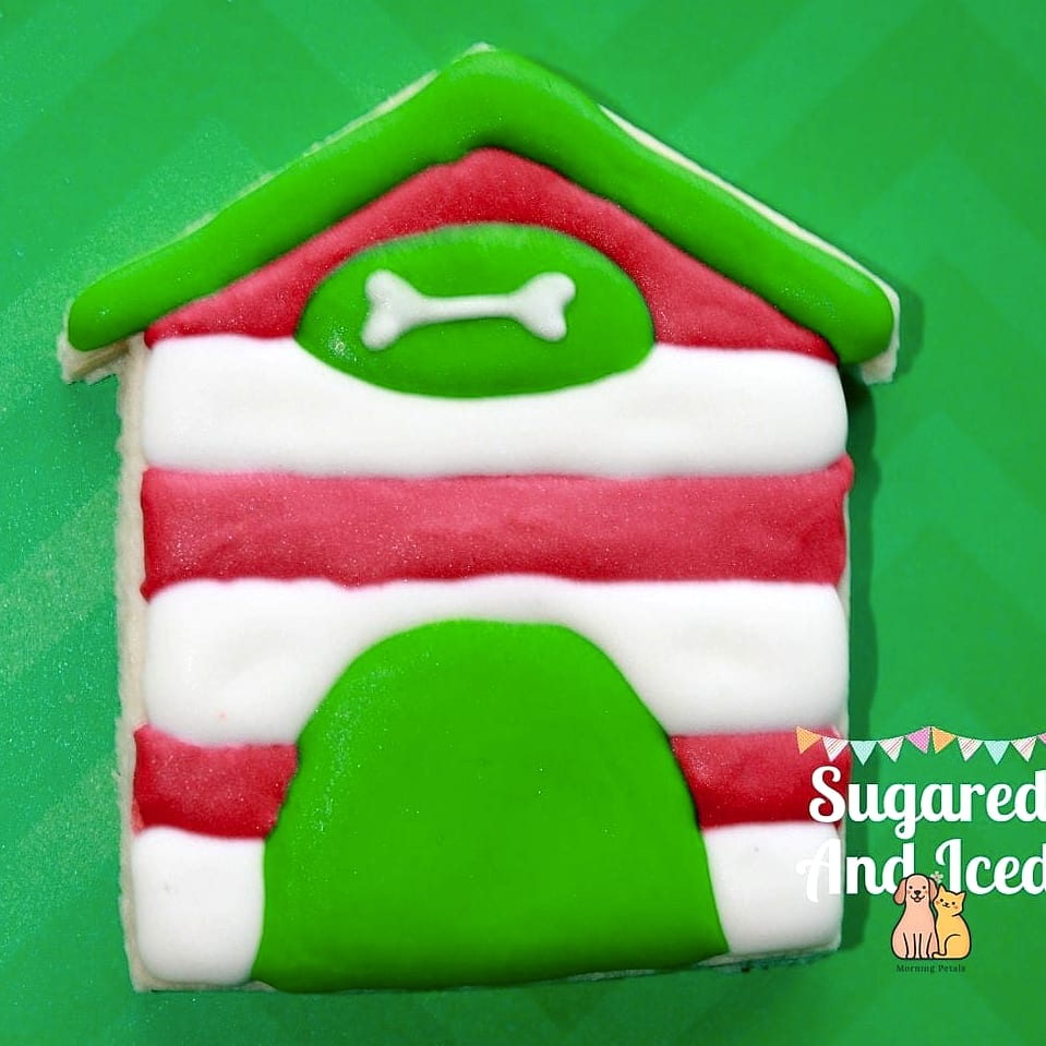 25 Amazing Dog Themed Cookies That Prove Pets Are the Best 8 Dog House Cookies