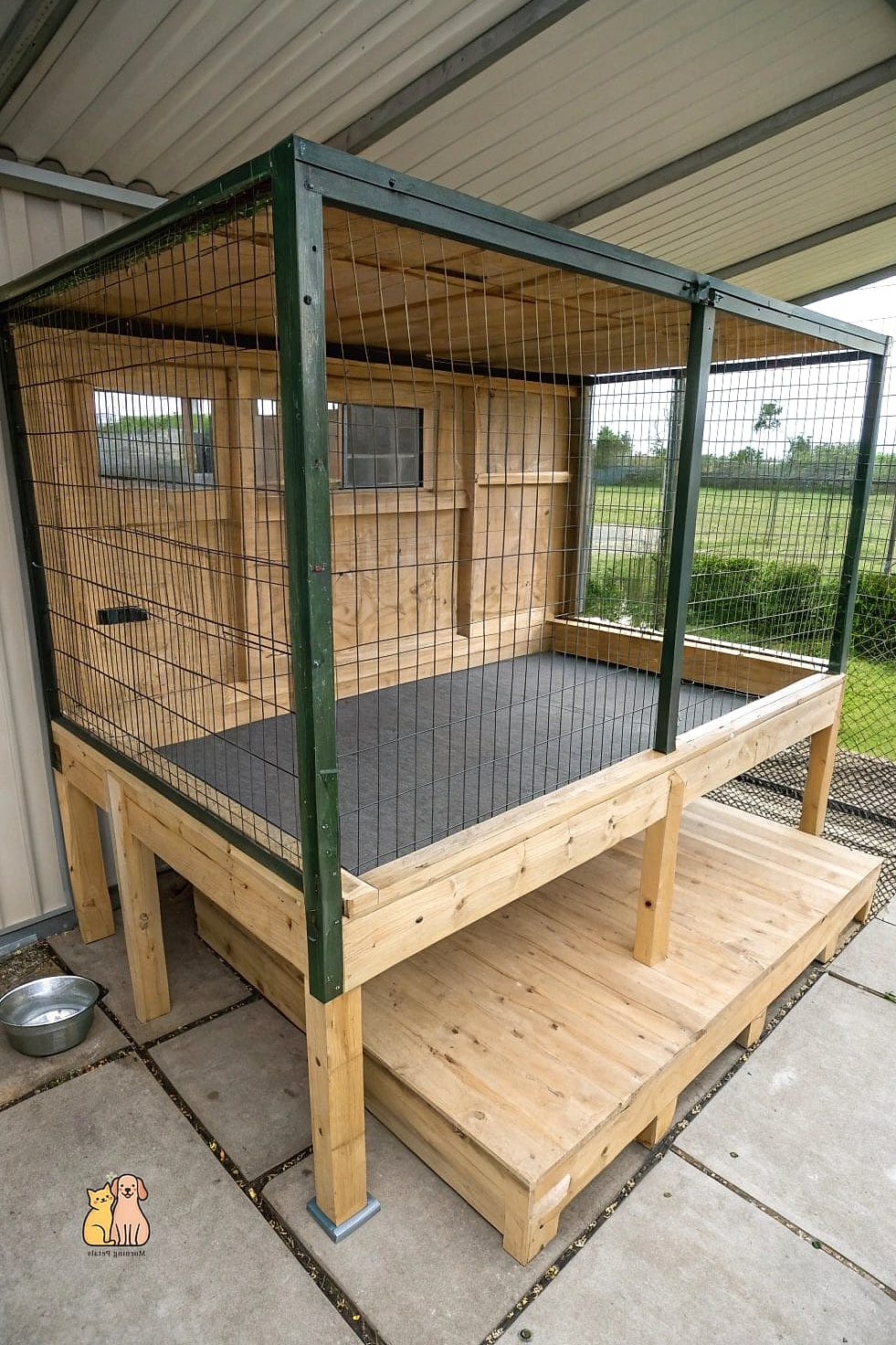The Elevated Platform Kennel