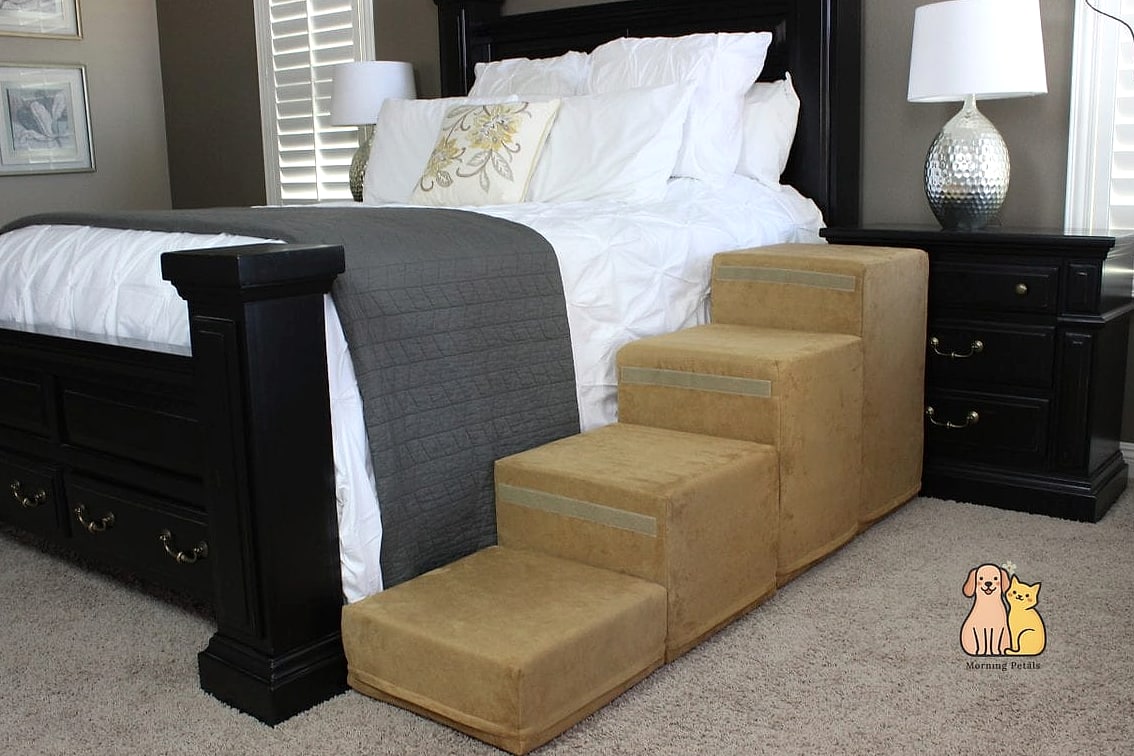 30 Incredible Best Pet Stairs Guaranteed to Make You Smile 29 Extra-Tall Four-Step Bed Stairs