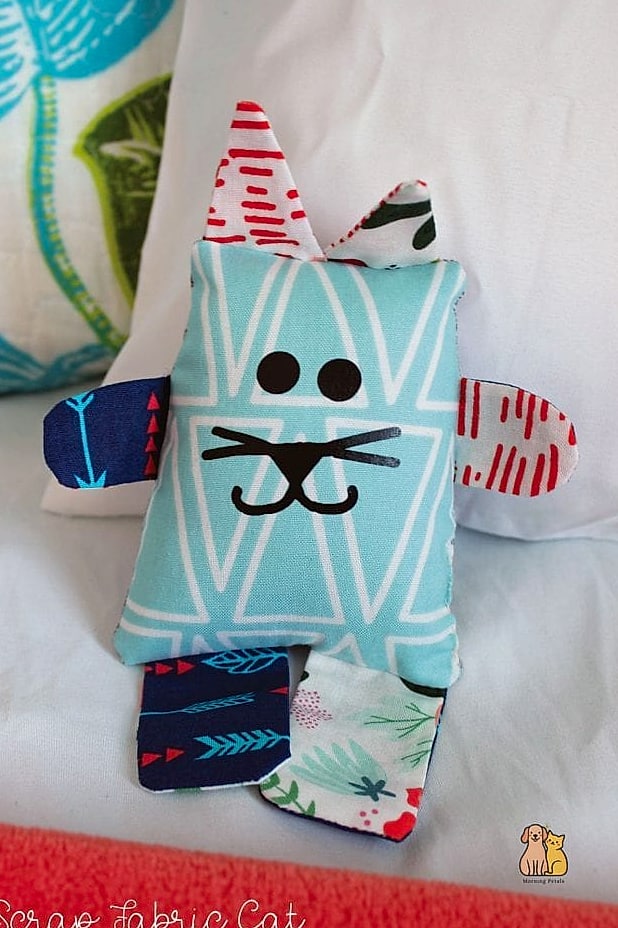 30 Creative Diy Cat Scratchers That Will Inspire You 29 Fabric-Wrapped Foam Scratch Wedge