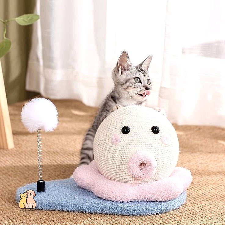 The Ice Cream Cone Scratcher