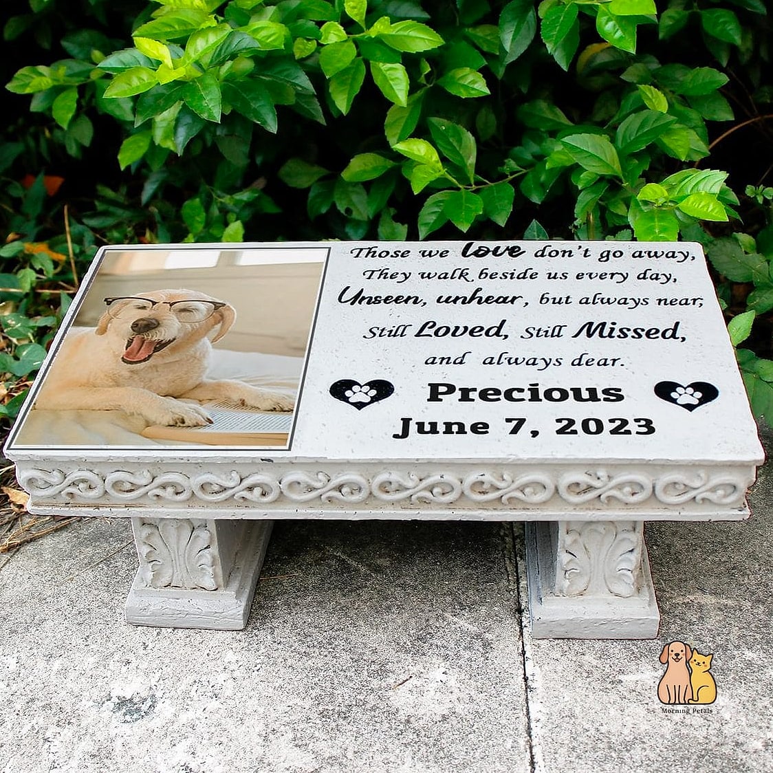 23 Perfect Dog Memorial Ideas Your Pet Will Love 20 Memorial Bench for the Yard or Local Park