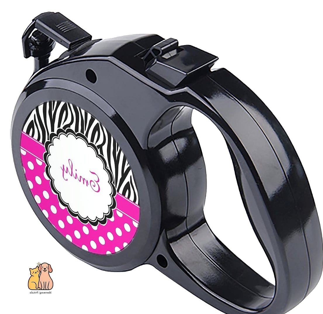 21 Adorable Retractable Dog Leashes That Will Make Your Day 14 The Polka Dot Retractable Leash