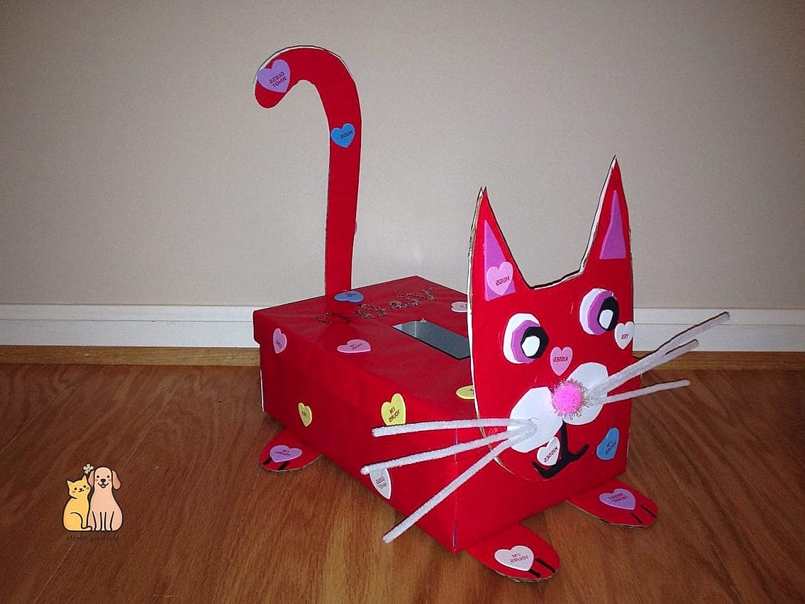 Shoebox Cat Maze