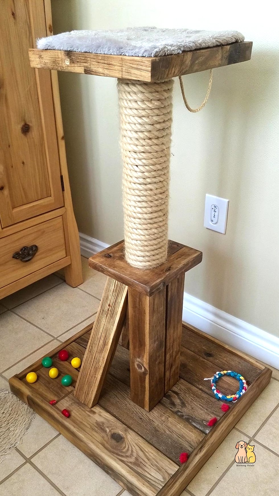 Sisal Rope Scratching Post